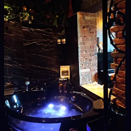 מלון אהבה Blacroom De L'artois Souchez